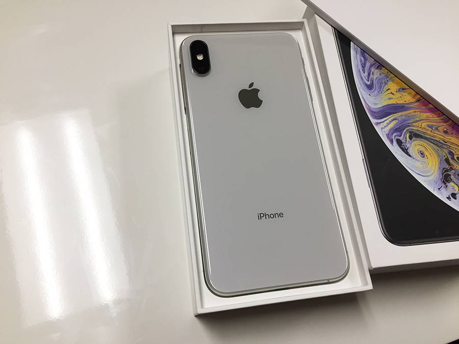 Xs max silver фото